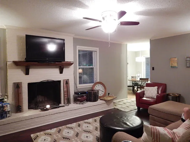 $2,700 | 461 Dove Valley Road, Collierville, TN 38017