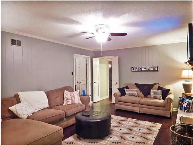 $2,700 | 461 Dove Valley Road, Collierville, TN 38017