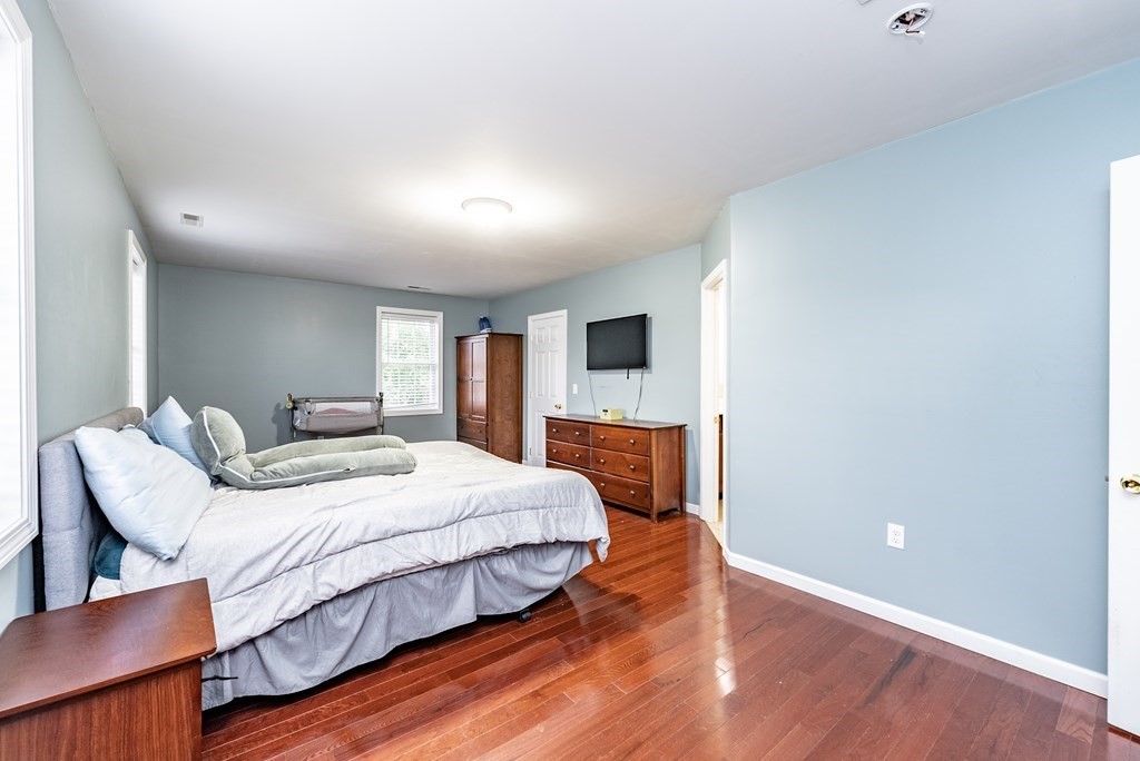 16 Hickox Street Springfield, MA 01104 - Photo 29 of 40