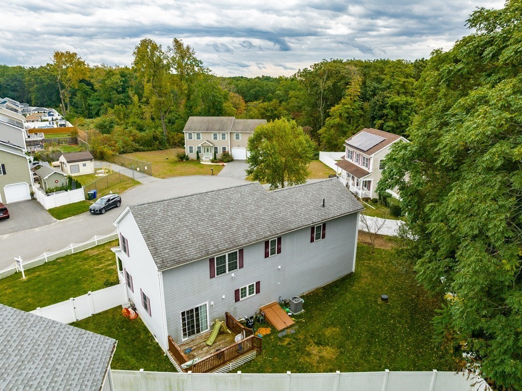 16 Hickox Street Springfield, MA 01104 - Photo 33 of 40