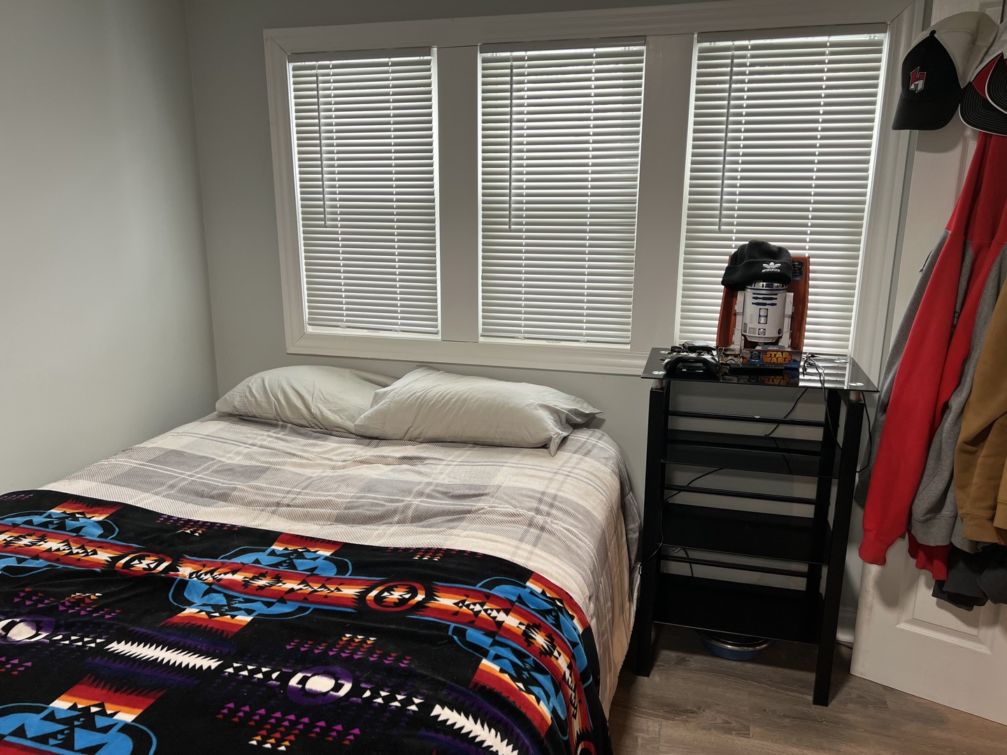 1205 Rattray Drive Algonquin, IL 60102 - Photo 19 of 28 a bedroom with a bed and a window