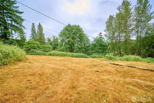 $249,500 | 16718 Southeast May Valley Road, Renton, WA 98059