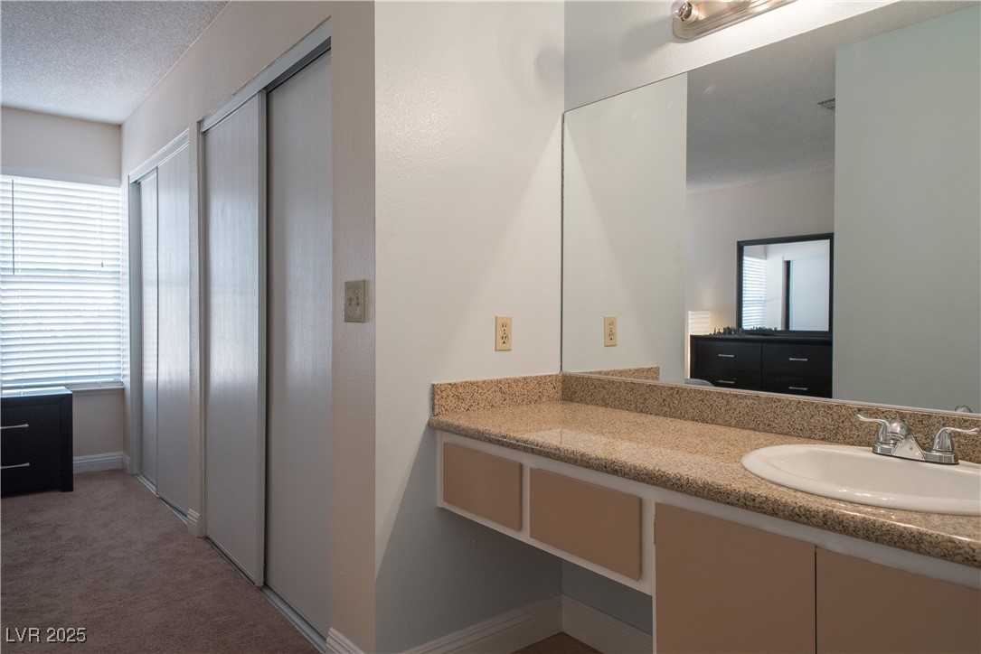 7250 Hardtack Circle Las Vegas, NV 89119 - Photo 12 of 37