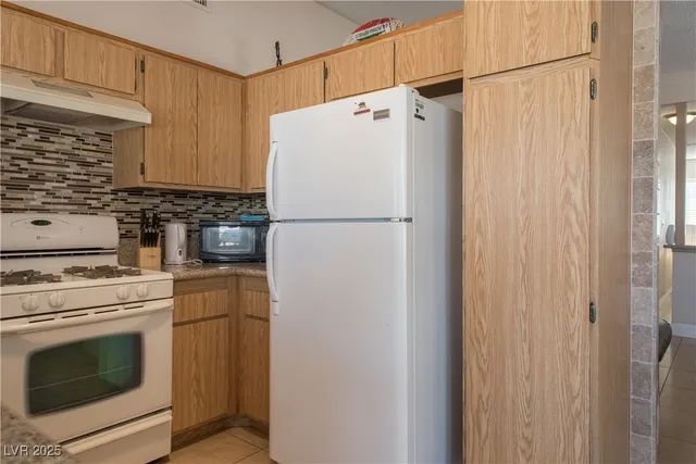 $3,195 | 7250 Hardtack Circle, Las Vegas, NV 89119