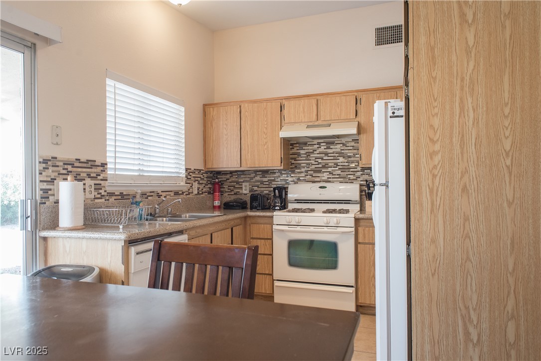 7250 Hardtack Circle Las Vegas, NV 89119 - Photo 23 of 37