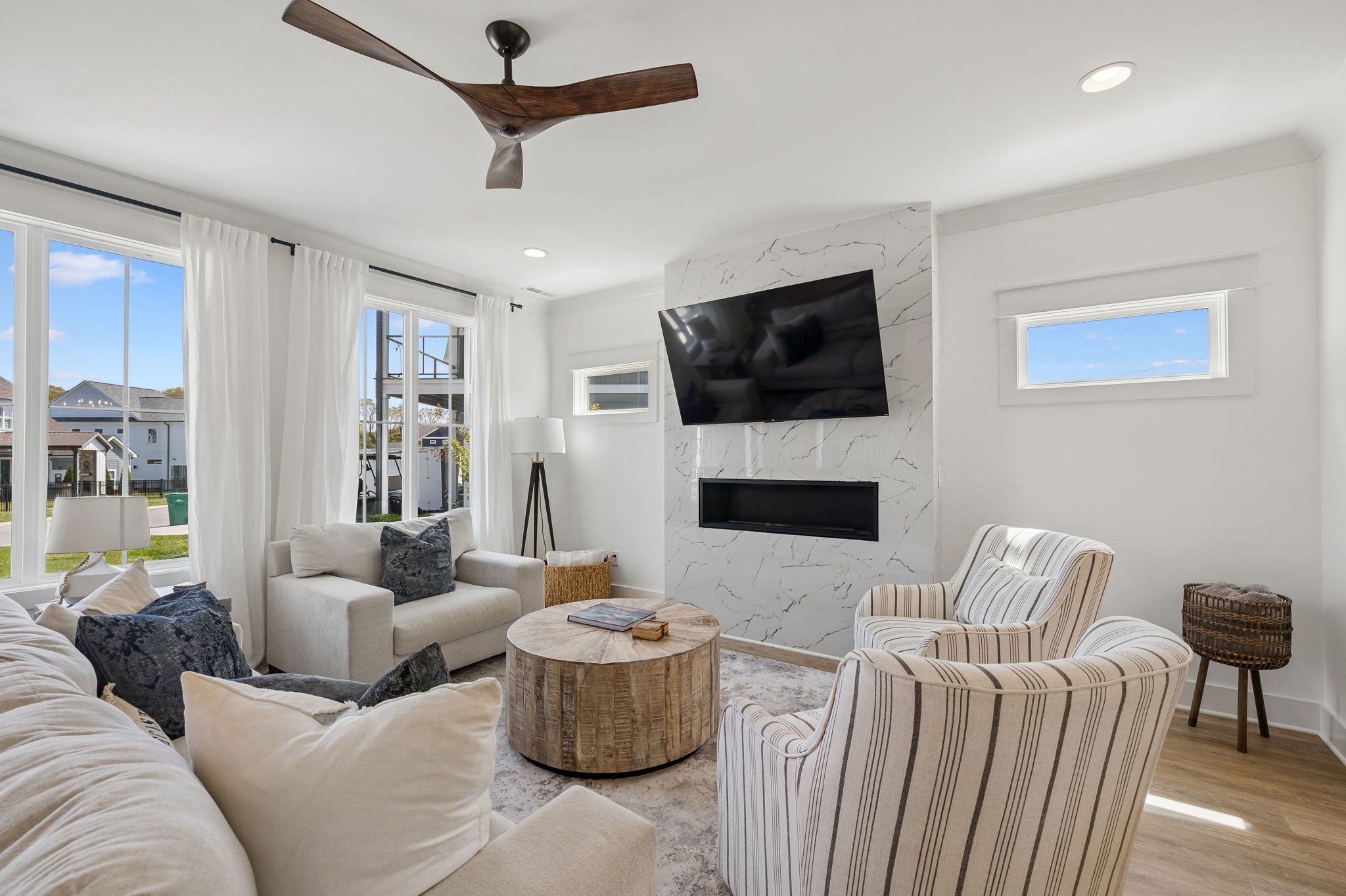 154 Barefoot Way Winchester, TN 37398 - Photo 10 of 98