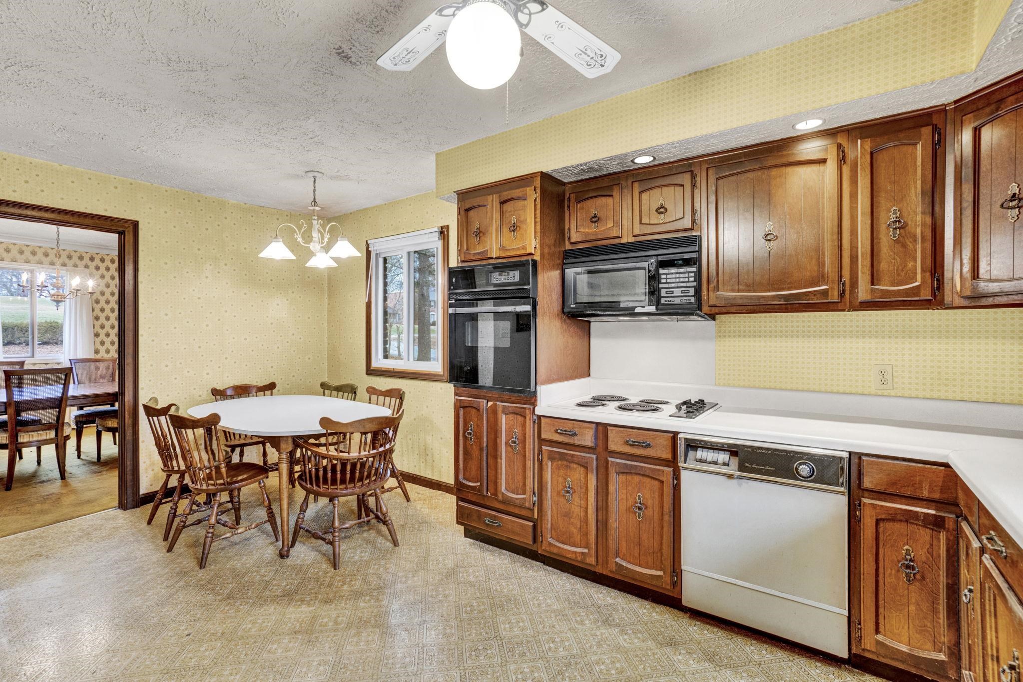 455 Mockingbird Lane Spartanburg, SC 29307 - Photo 14 of 40