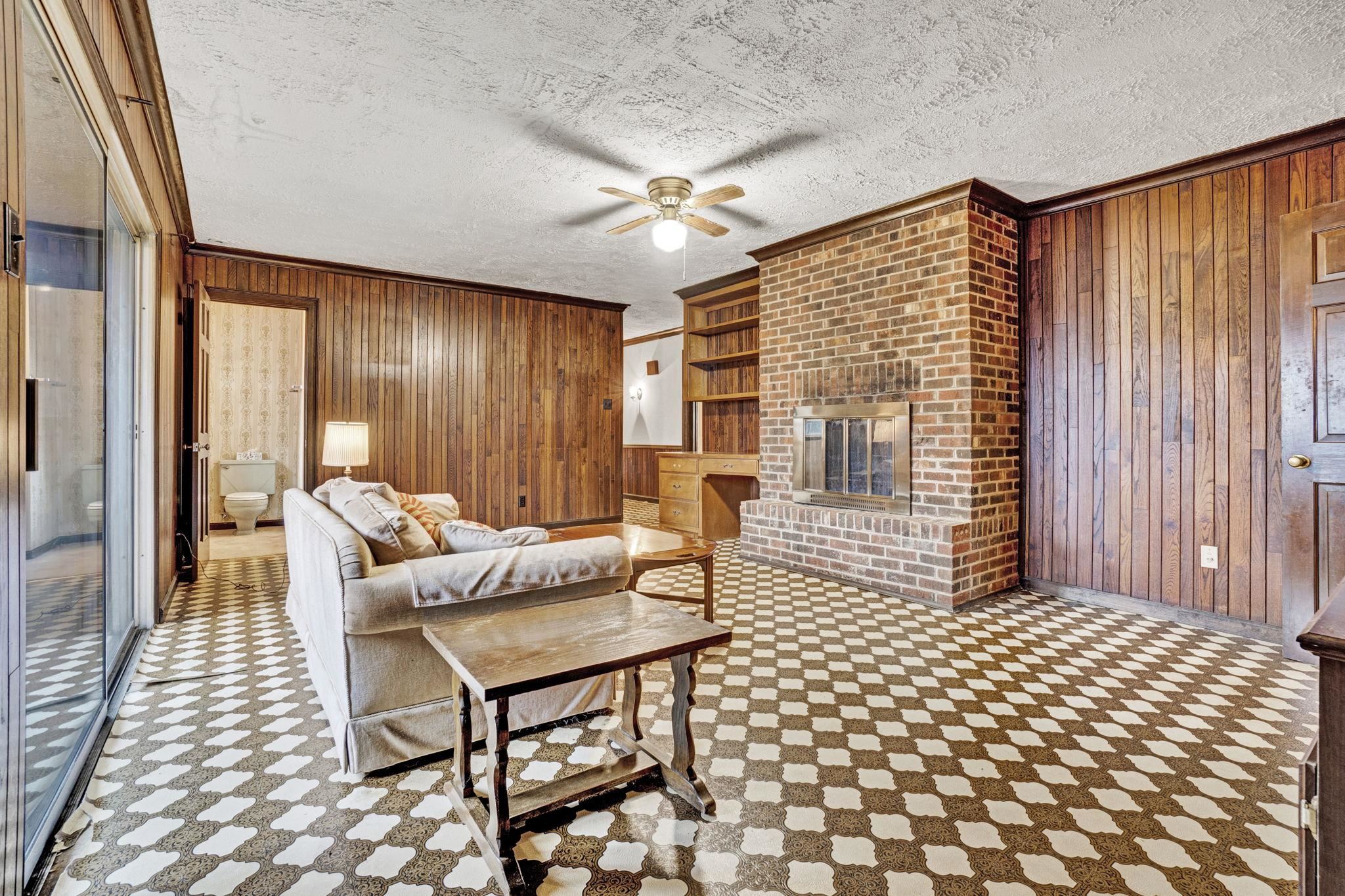 455 Mockingbird Lane Spartanburg, SC 29307 - Photo 9 of 40