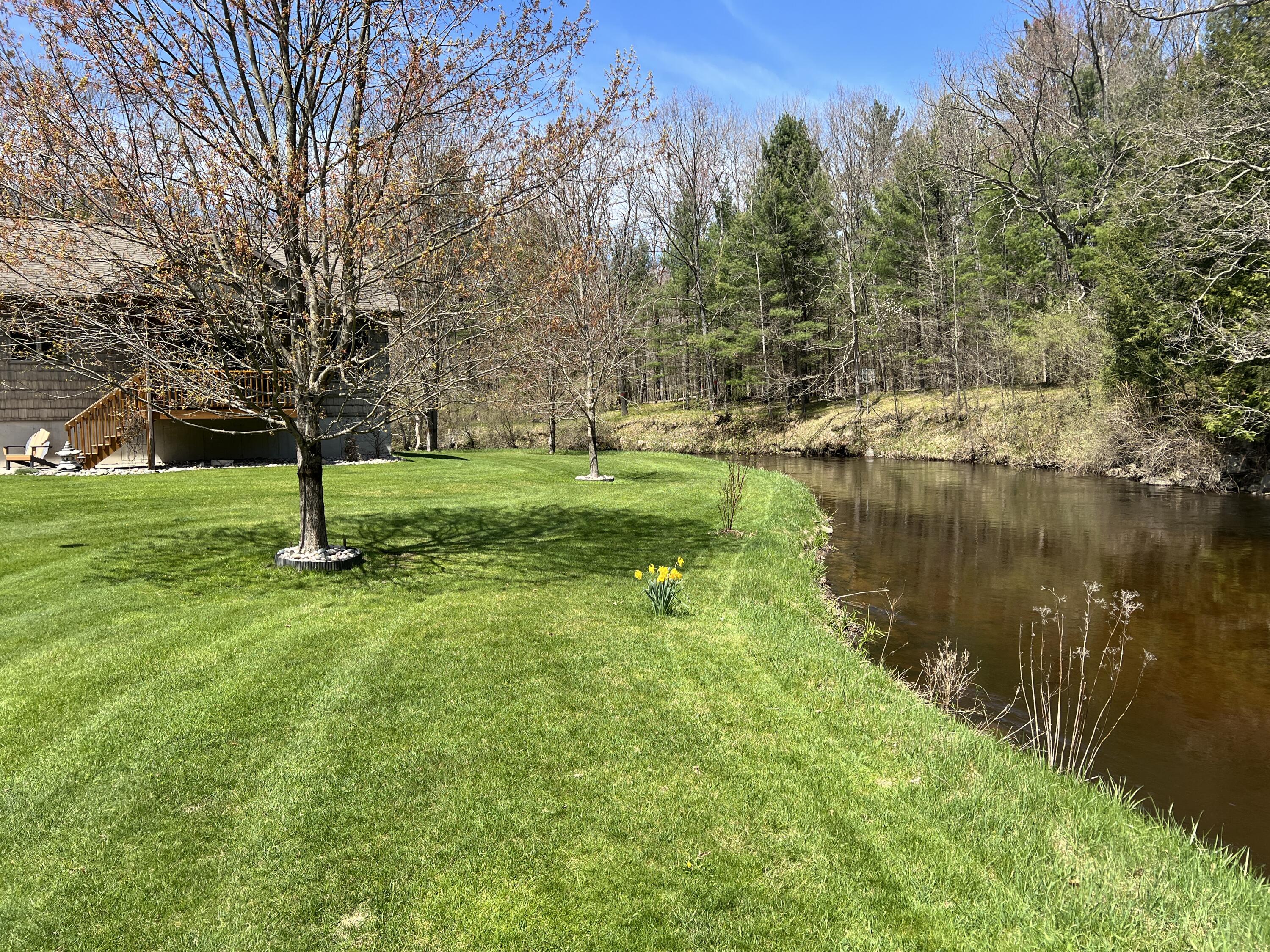 6425 South Taylor Road Branch, MI 49402 - Photo 13 of 62 IMG_5794 2