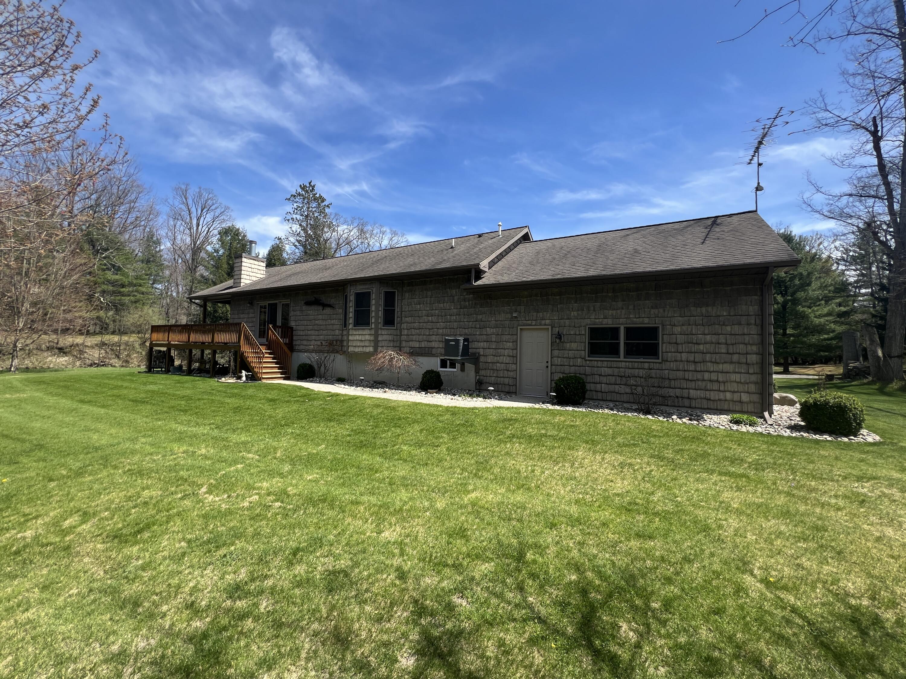 6425 South Taylor Road Branch, MI 49402 - Photo 17 of 62 IMG_5802 2