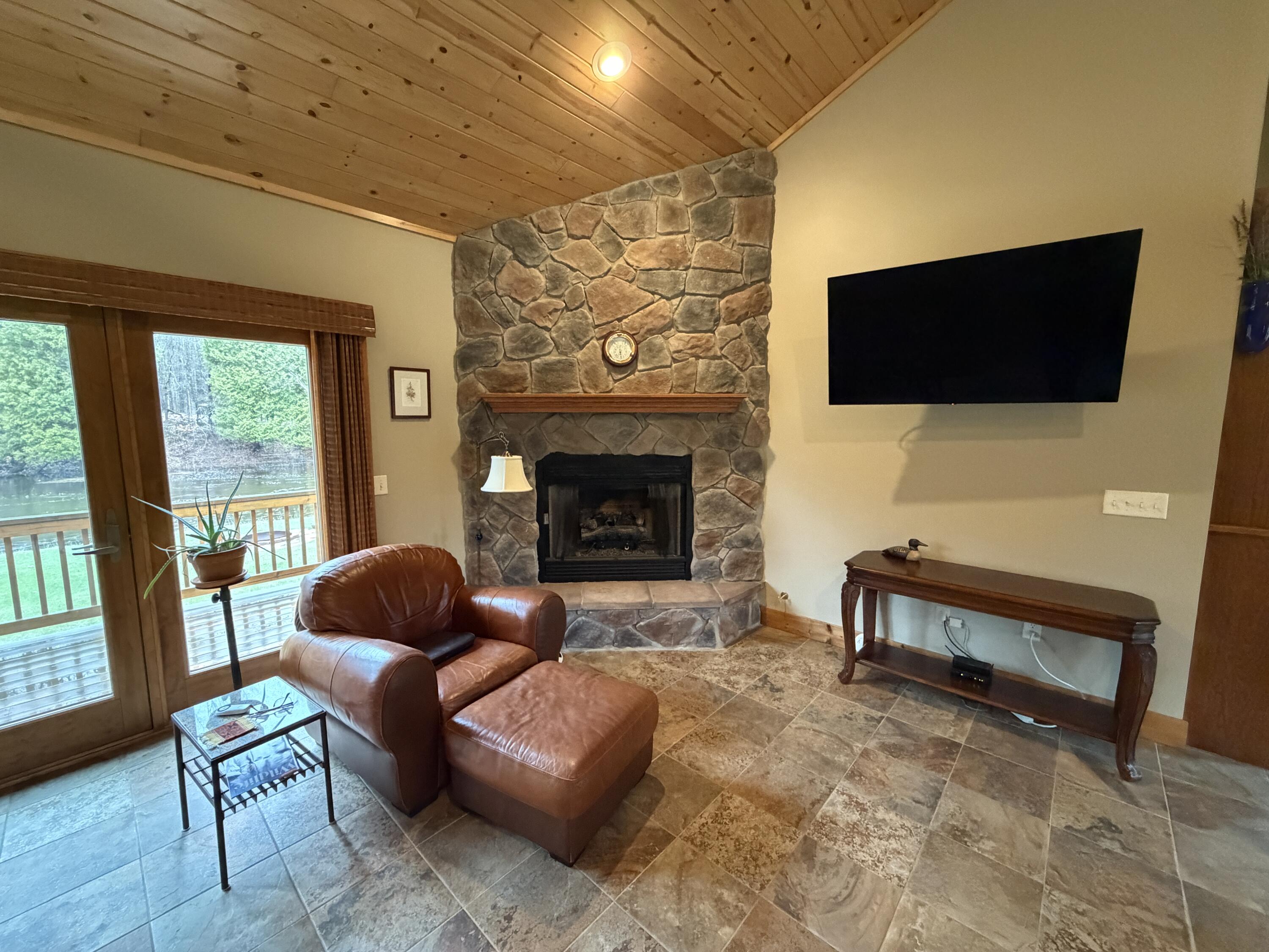 6425 South Taylor Road Branch, MI 49402 - Photo 21 of 67 IMG_3365