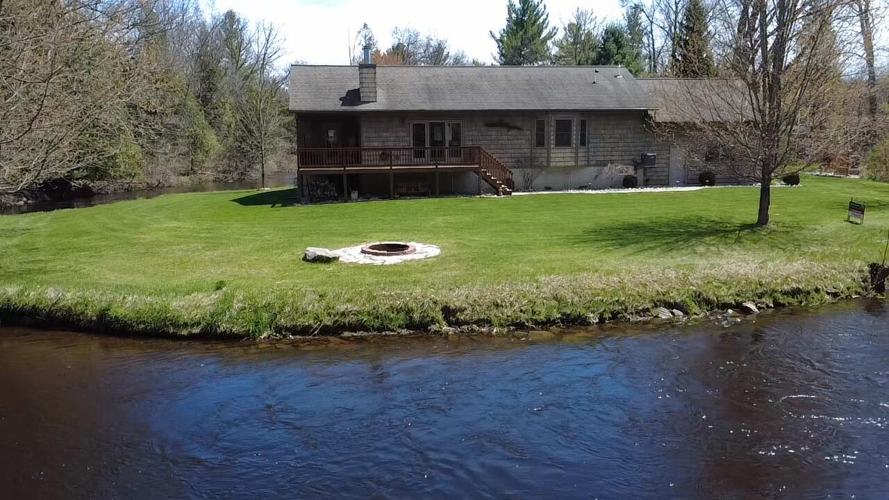 6425 South Taylor Road Branch, MI 49402 - Photo 3 of 67 2025-05-04-13-59-53-622