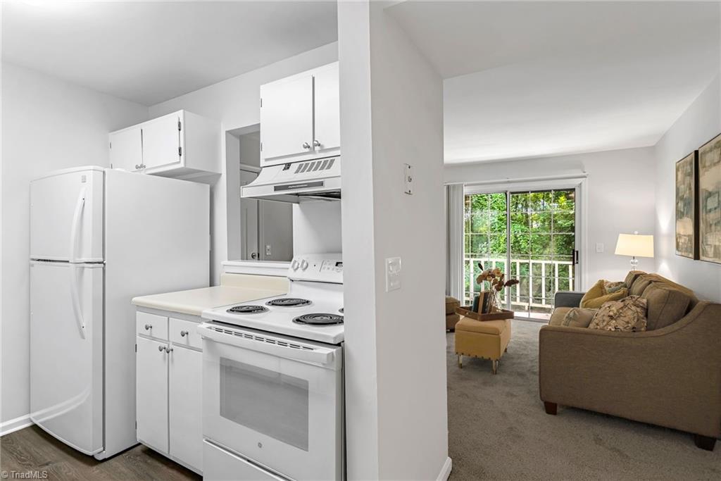 5619 Hornaday Road, Unit D Greensboro, NC 27409 - Photo 16 of 30