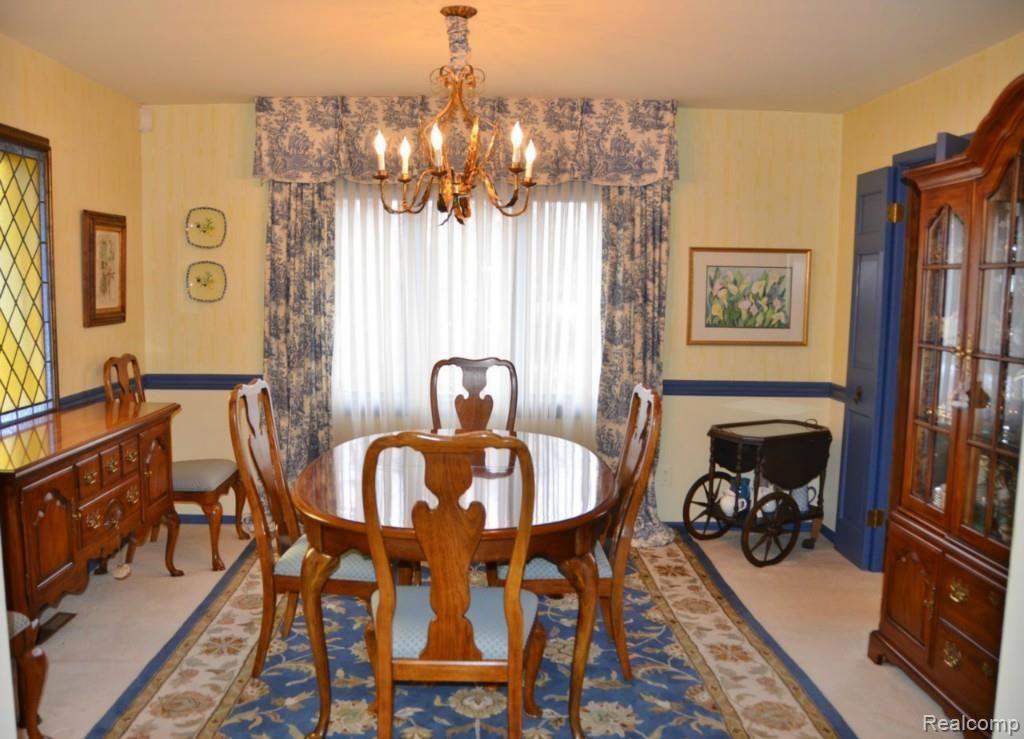 25457 Meridian Road Grosse Ile, MI 48138 - Photo 9 of 32 DSC_3715 (Copy).jpg