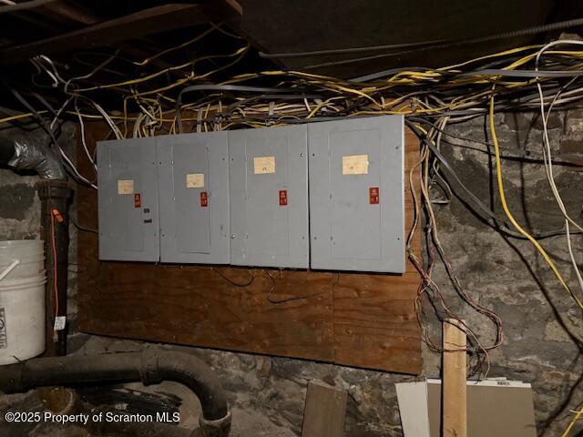 622 Alder Street Scranton, PA 18505 - Photo 15 of 40