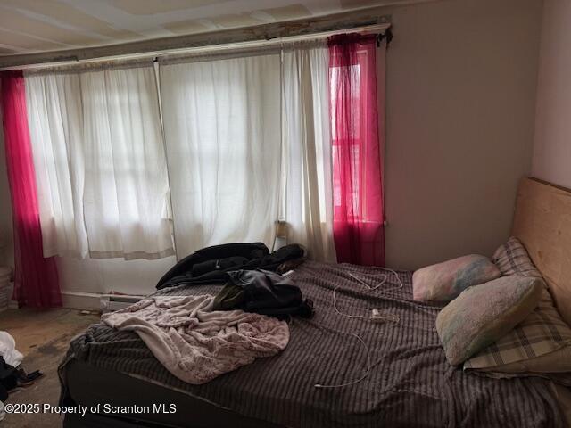 622 Alder Street Scranton, PA 18505 - Photo 3 of 40