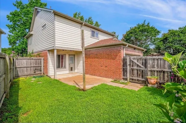 $2,500 | 772 Breeze Way, Cordova, TN 38018