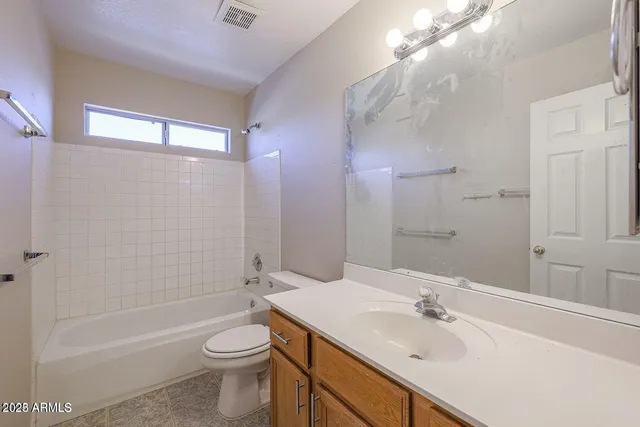 $2,600 | 14578 North 90th Lane, Peoria, AZ 85381