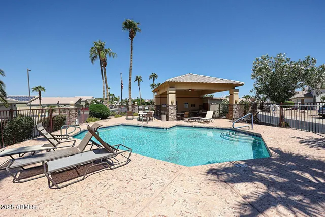 $2,600 | 14578 North 90th Lane, Peoria, AZ 85381