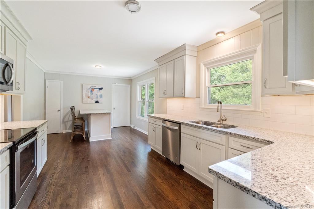 413 Fielding Road Charlotte, NC 28214 - Photo 14 of 28 Gallery Image 14