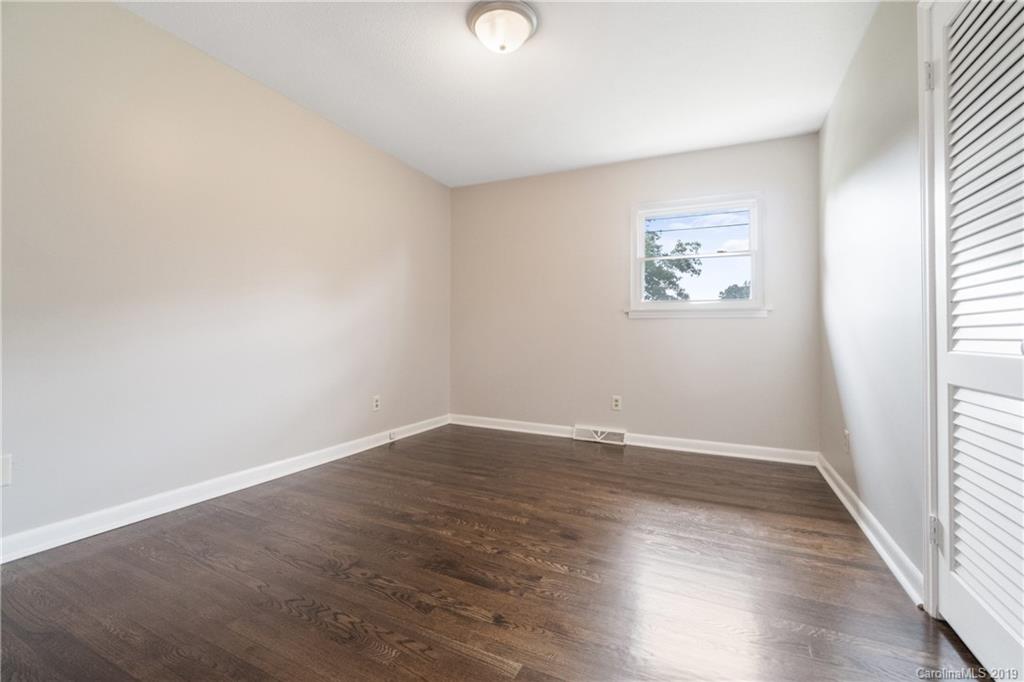 413 Fielding Road Charlotte, NC 28214 - Photo 19 of 28 Gallery Image 19