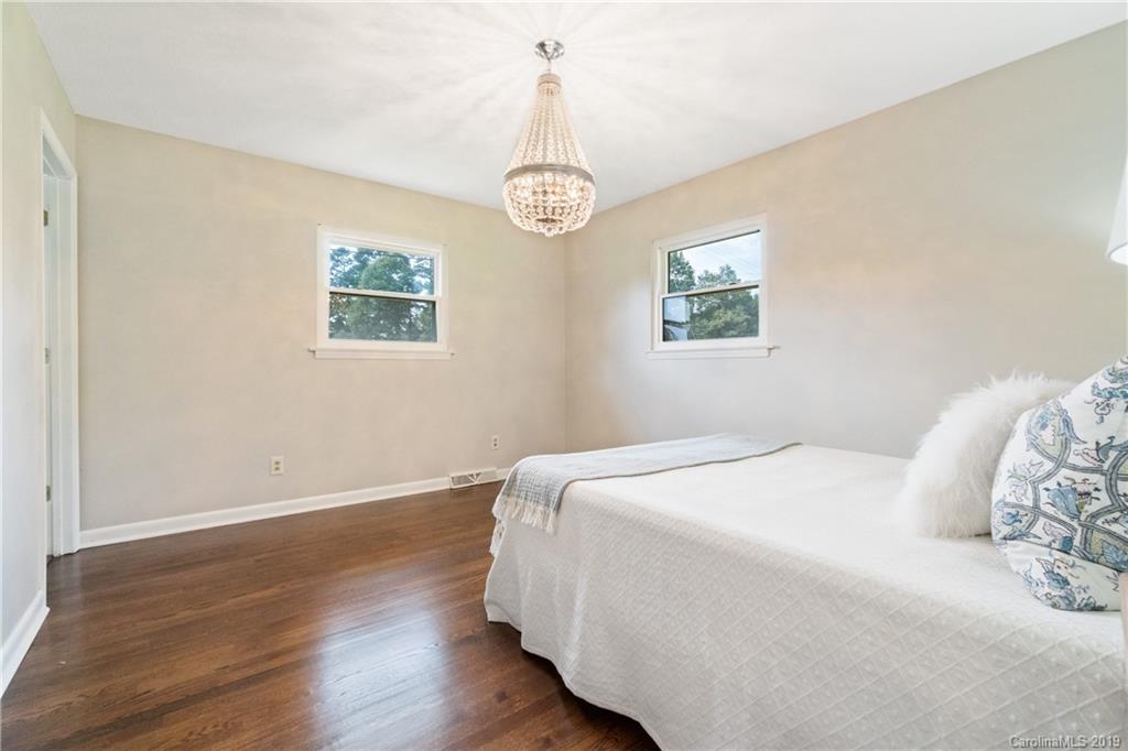 413 Fielding Road Charlotte, NC 28214 - Photo 21 of 28 Gallery Image 21