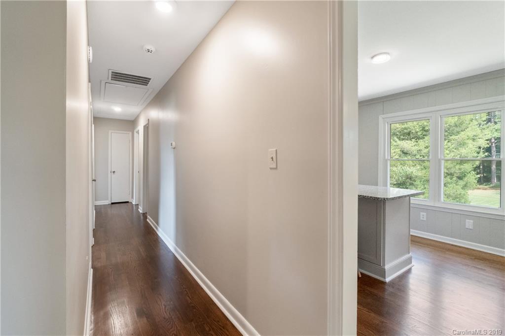 413 Fielding Road Charlotte, NC 28214 - Photo 24 of 28 Gallery Image 24