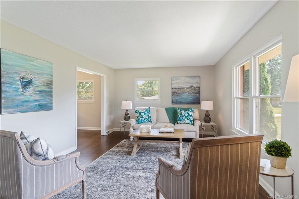 413 Fielding Road Charlotte, NC 28214 - Photo 9 of 28 Gallery Image 9