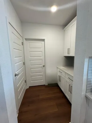 a view of walk in closet