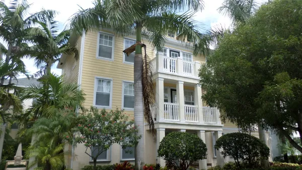 $2,700 | 276 Murcia Drive, Unit 307, Jupiter, FL 33458