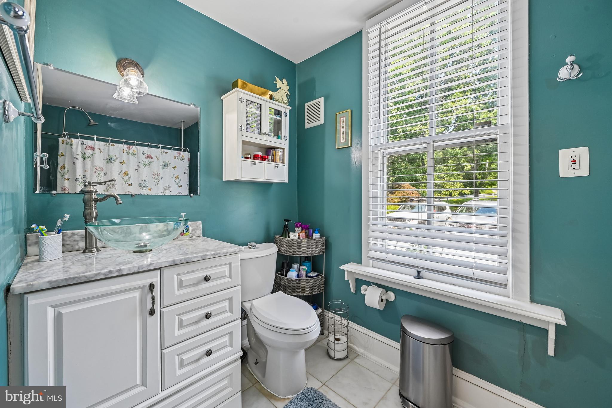 20925 Clarksburg Road Boyds, MD 20841 - Photo 31 of 68 Bathroom