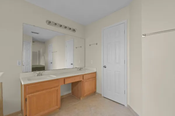 $339,900 | 4911 Silver Fox Drive, Houston, TX 77066