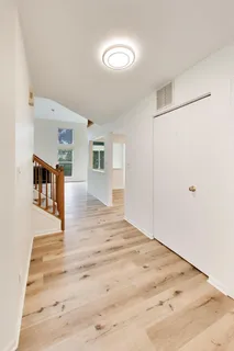 $2,999 | 312 East Tall Oaks Lane, Itasca, IL 60143
