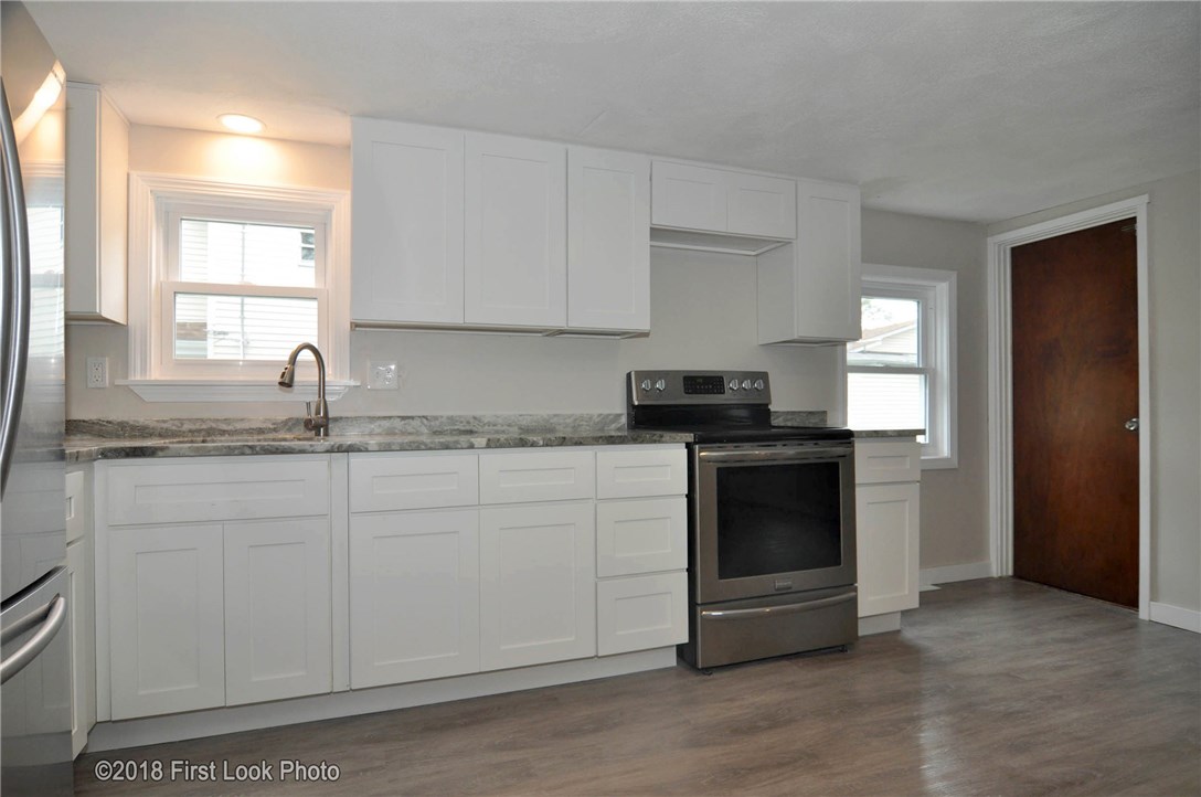 629 Knotty Oak Road Coventry, RI 02816 - Photo 6 of 20 Gallery Image 6