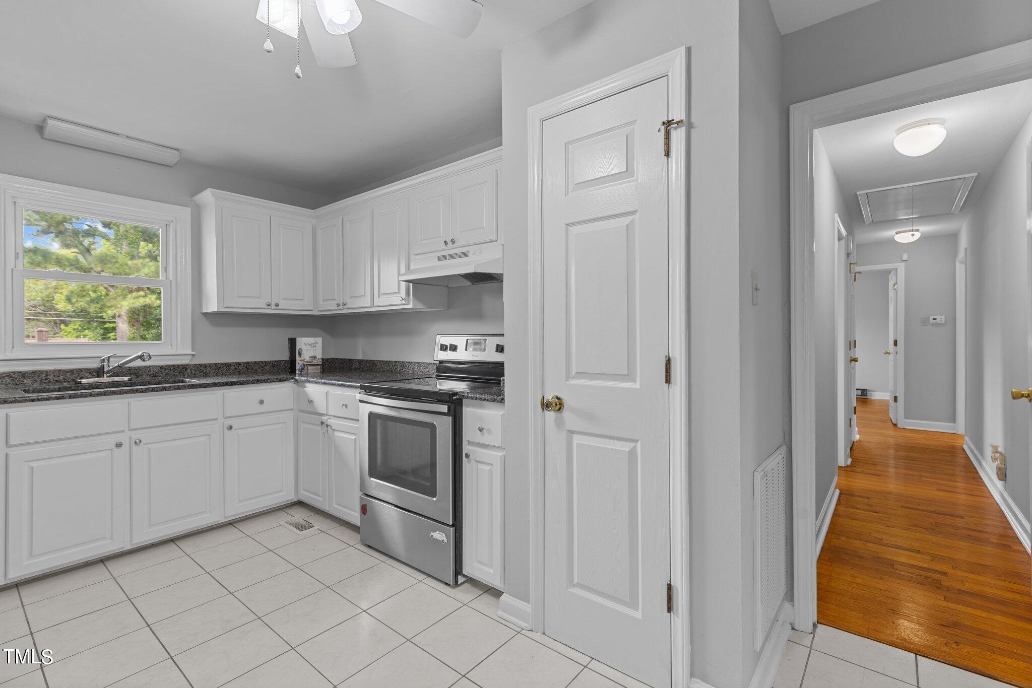 1305 Alpha Road Henderson, NC 27536 - Photo 13 of 38 13-web-or-mls-8Y3A6275