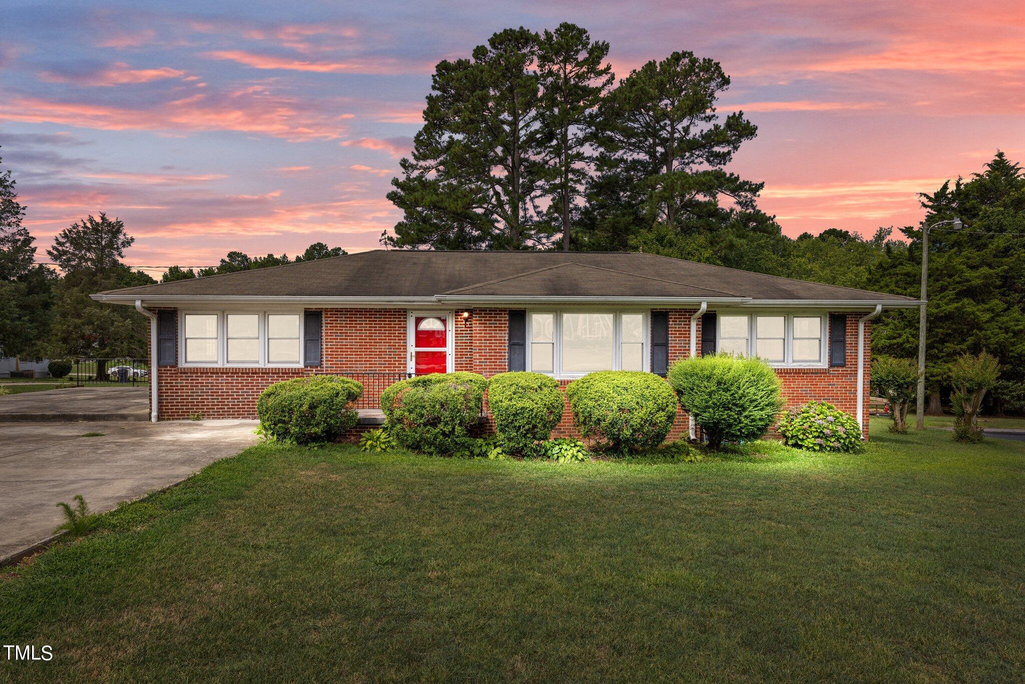 1305 Alpha Road Henderson, NC 27536 - Photo 4 of 38 1-web-or-mls-8Y3A6353_2