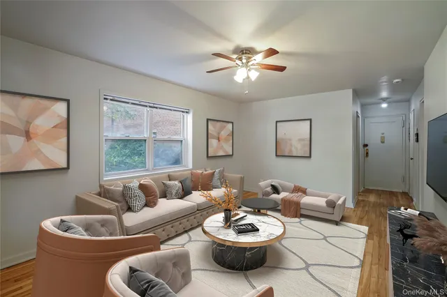 $299,000 | 330 South Broadway, Unit H4, Tarrytown, NY 10591