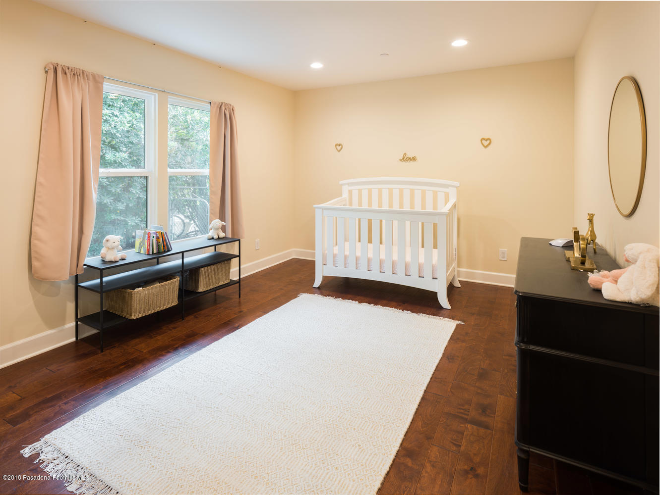 528 Avon Avenue Pasadena, CA 91105 - Photo 11 of 22 BR1