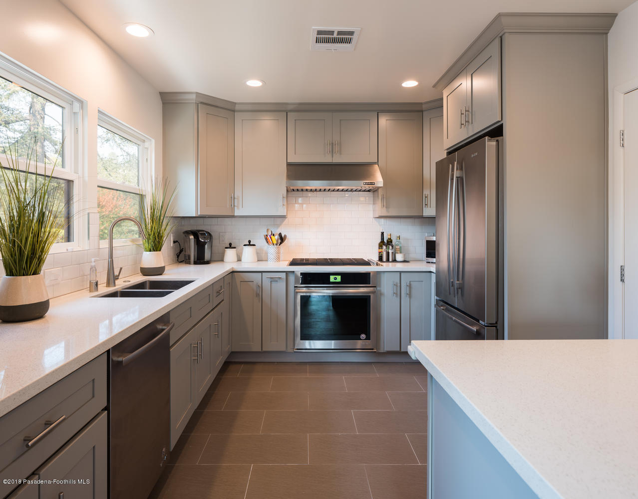 528 Avon Avenue Pasadena, CA 91105 - Photo 8 of 22 KIT2