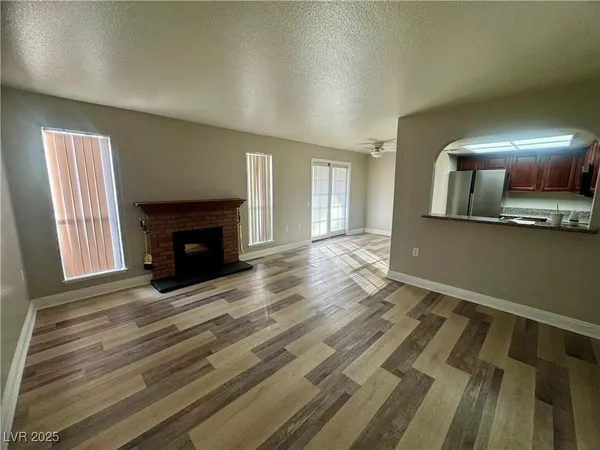 $1,425 | 2112 Sunfish Drive, Unit B, Henderson, NV 89014