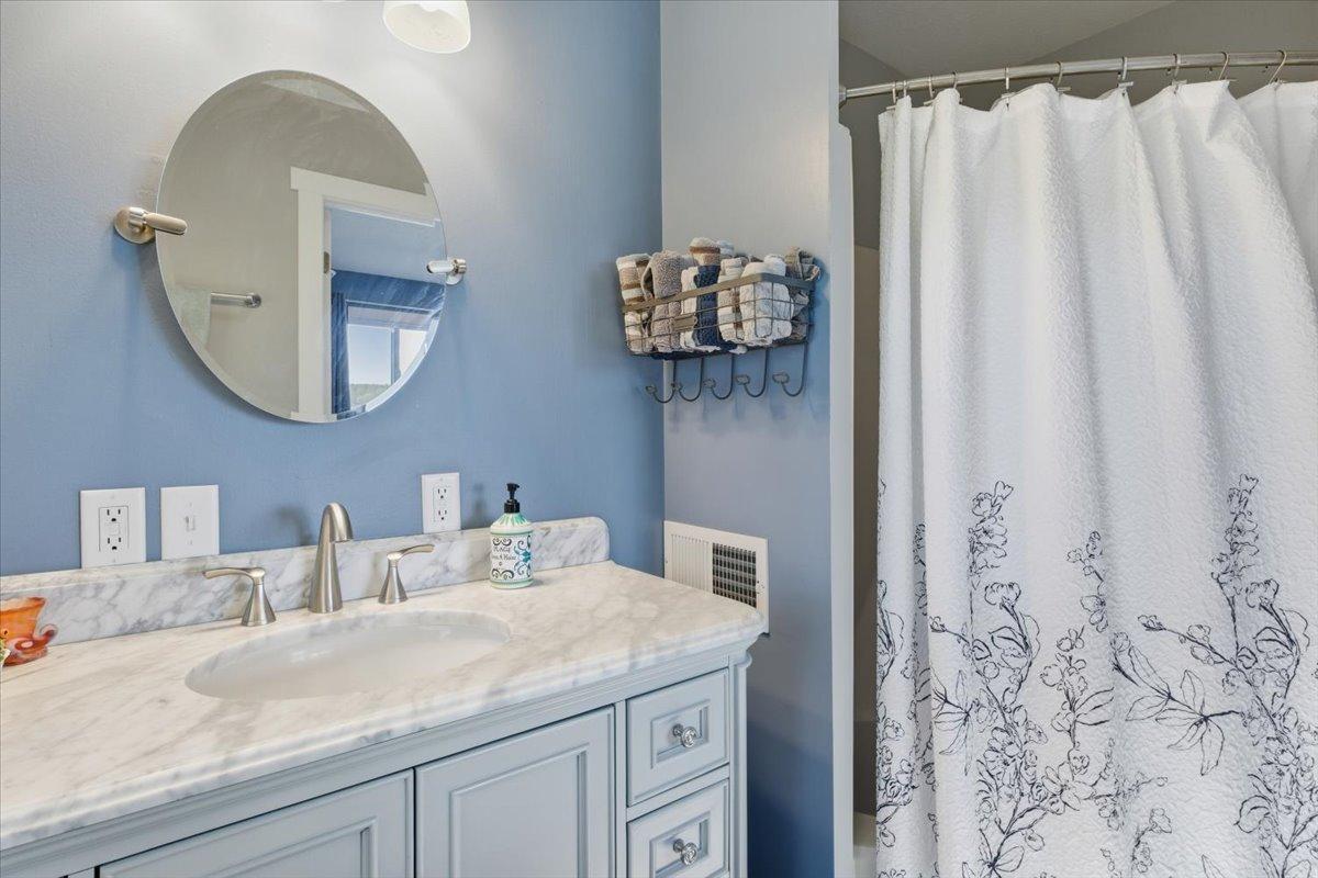 104 206th Street Star Prairie, WI 54026 - Photo 29 of 39 Gallery Image 29