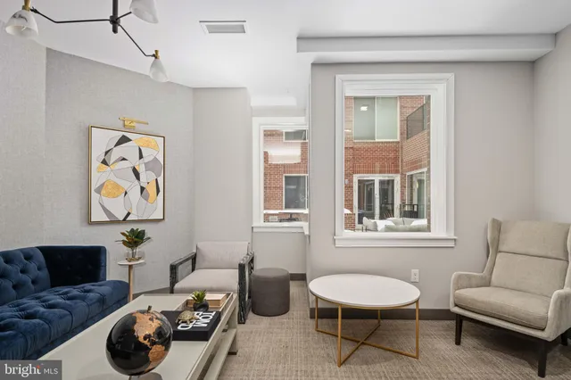 $595,000 | 625 Slaters Lane, Unit 404, Alexandria, VA 22314