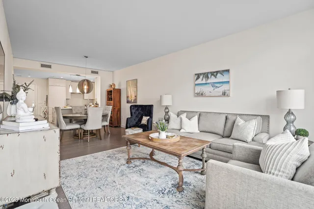 $3,100 | 30 Melrose Terrace, Unit 203, Long Branch, NJ 07740