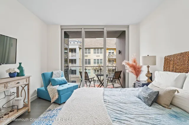 $3,100 | 30 Melrose Terrace, Unit 203, Long Branch, NJ 07740