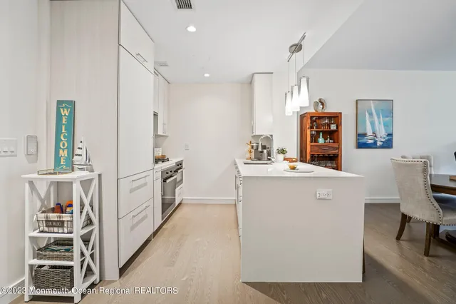 $3,100 | 30 Melrose Terrace, Unit 203, Long Branch, NJ 07740