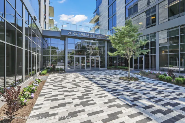 $3,100 | 30 Melrose Terrace, Unit 203, Long Branch, NJ 07740