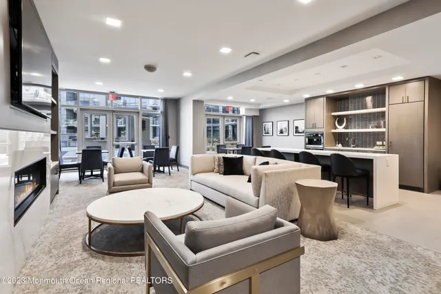 $3,100 | 30 Melrose Terrace, Unit 203, Long Branch, NJ 07740