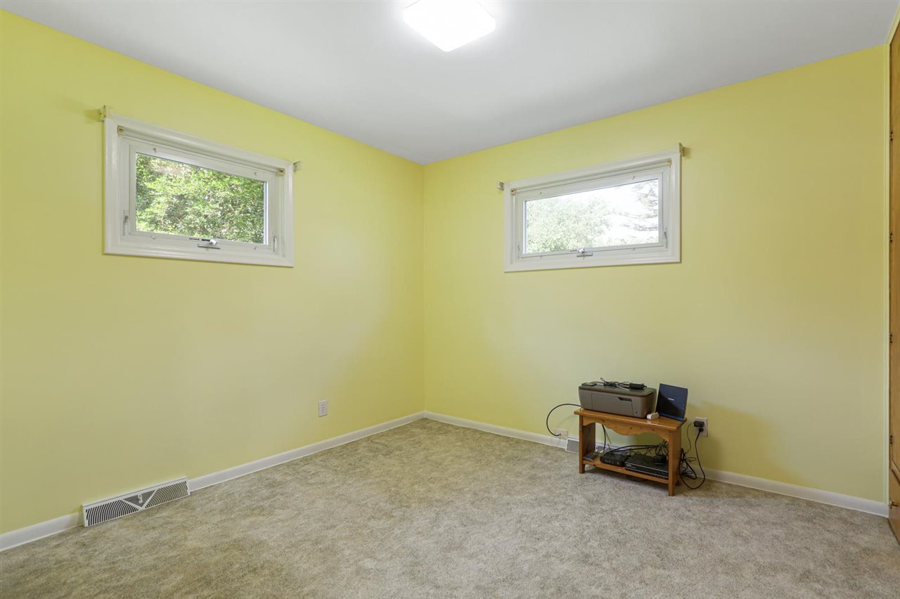 5414 East Vienna Road Clio, MI 48420 - Photo 24 of 97 50050572-24.JPG