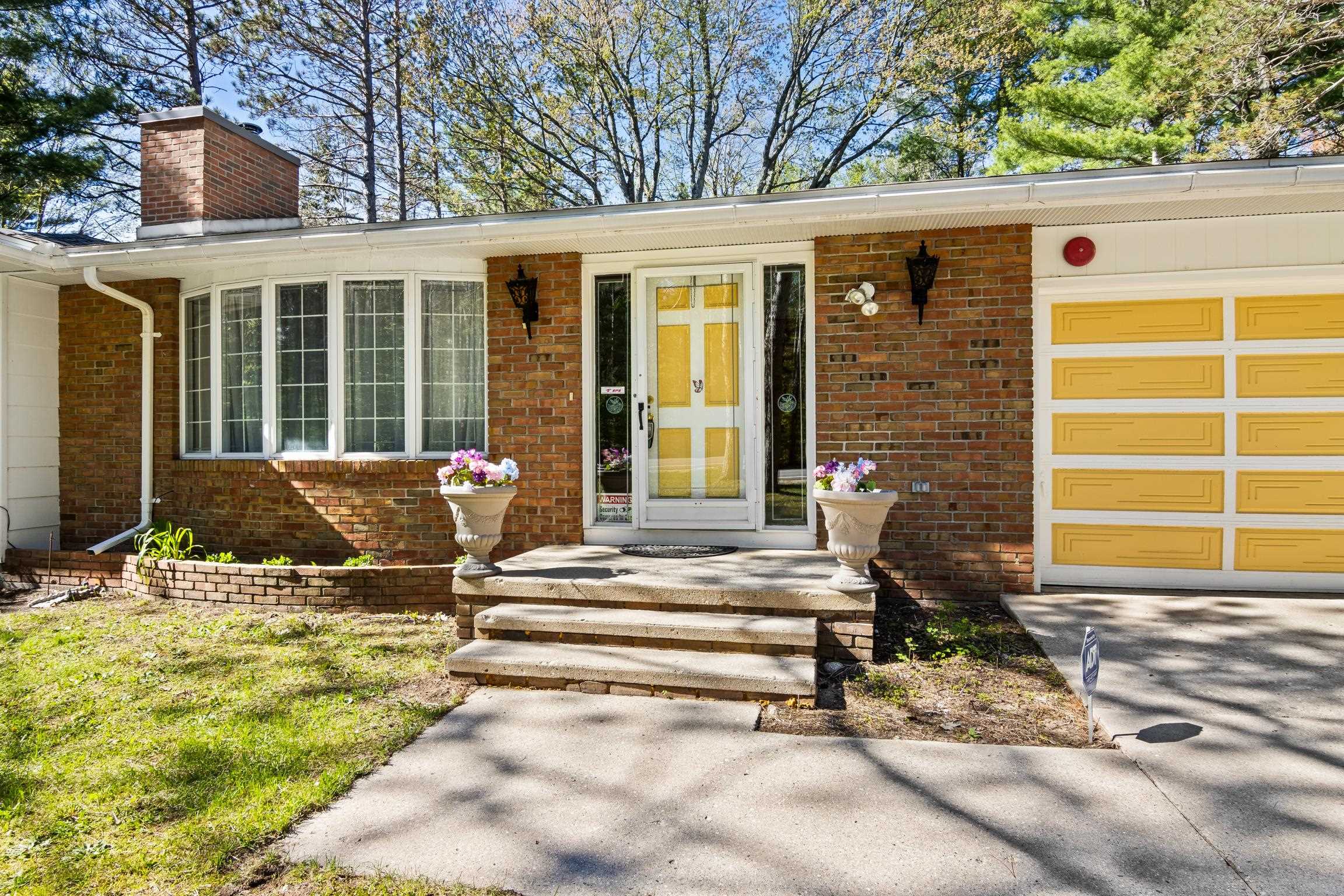20600 Rhodes Road Interlochen, MI 49643 - Photo 5 of 37