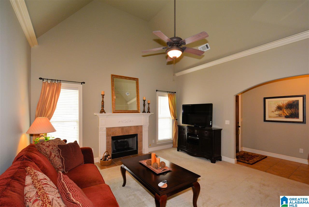 467 Heathersage Road Alabaster, AL 35114 - Photo 5 of 33